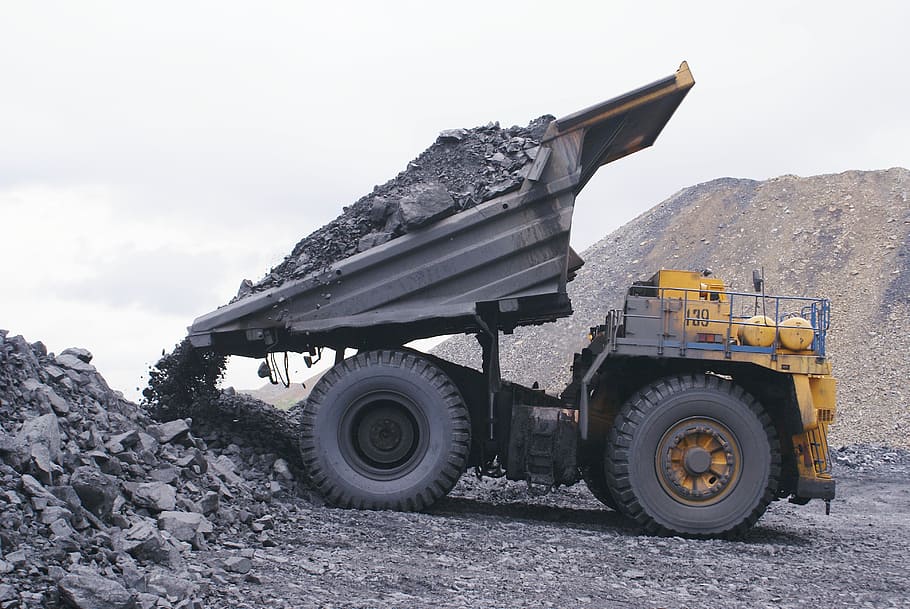 Producción, carbón, minerales, trabajo duro, energía, extracción, mineros, industria, proporciones gigantescas, automóvil