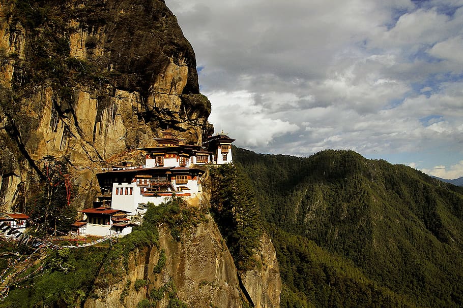 fotografia, ponto de referência, montanha, ninho do tigre, mosteiro, mosteiro taktsang palphug, buda, budismo, gradualmente, ouro