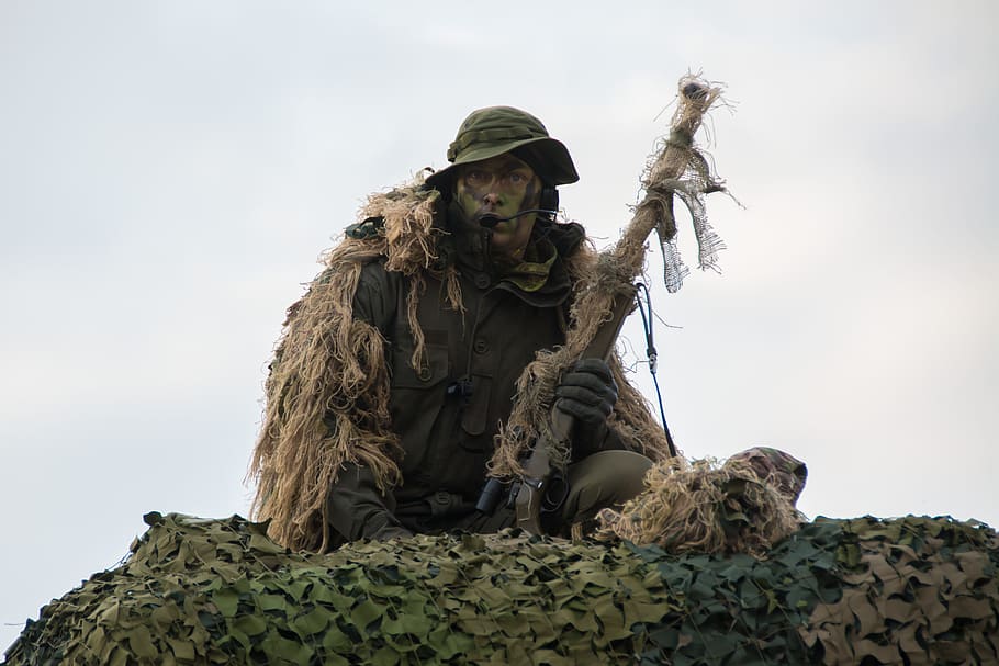 man, wearing, ghillie suit, sitting, bushes, Sniper, Military, Showcase, Camouflage, army