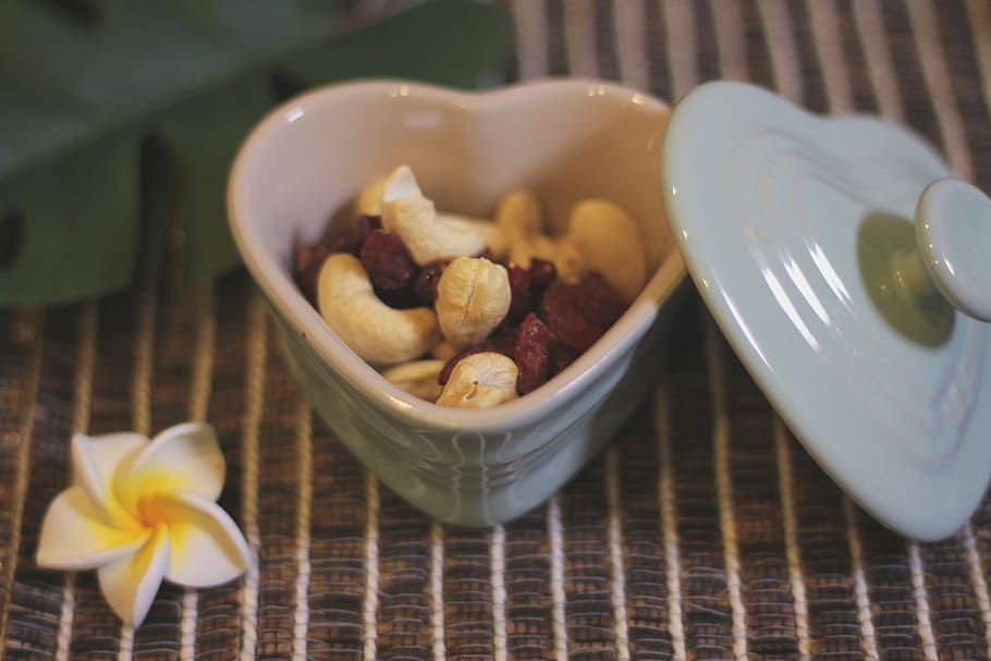 white, ceramic, heart shape bowl, beans, inside, heart shape, bowl, food, dessert, snack
