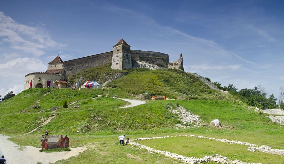 pesants castle, rasnow, romania, the walls, monument, architecture, grass, sky, built structure, building