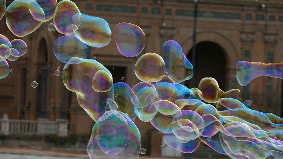 timelapse photo, bobbles, seville, soap bubbles, holiday, spring, make soap bubbles, architecture, spain, mirroring