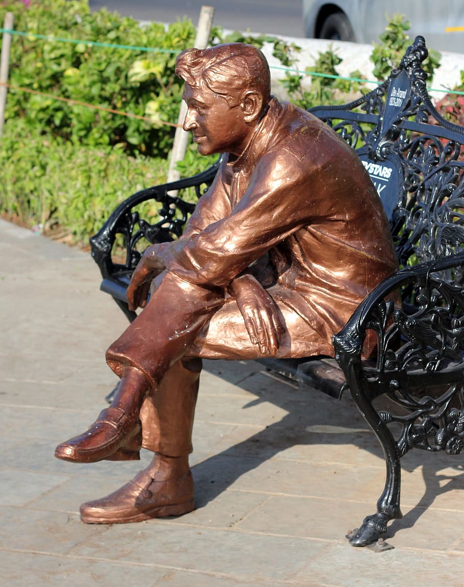 Dev, Anand, Statue, Bollywood, Actor, dev, anand, sitting, black, bench, sculpture