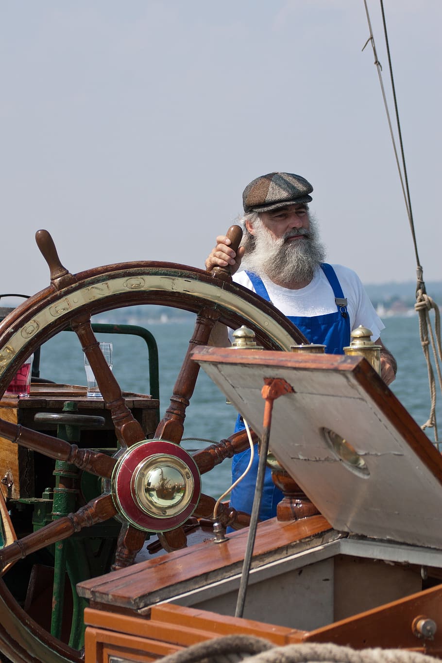 Sailor, Fisherman, Man, Person, Thames, barge, skipper, ship, wheel, river