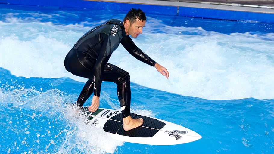 surfar, prancha de surf, coragem, habilidade, equilíbrio, diversão, esporte, agua, esporte aquático, piscina