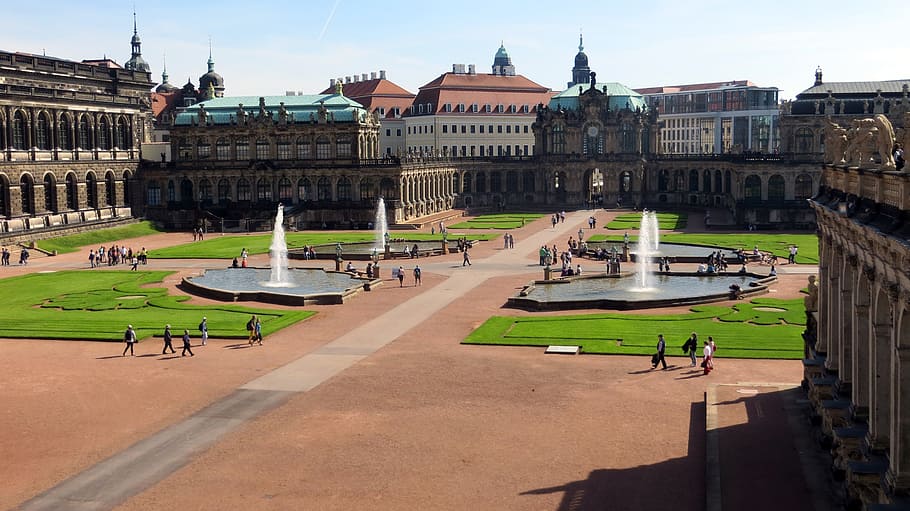 kennel, dresden, fountain, facade, destination, visit, fortress, rampart, architectural style, monument
