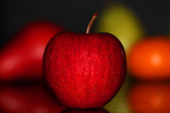 apple-fruit-healthy-red-royalty-free-thumbnail.jpg