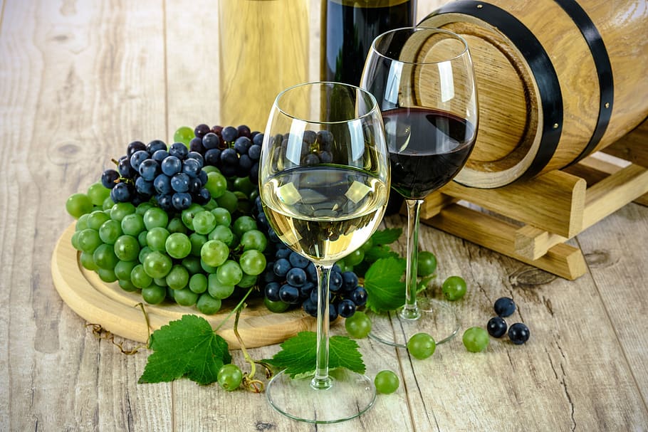 green, grapes, fruit, food, red, white, wine, glass, drink, beverage