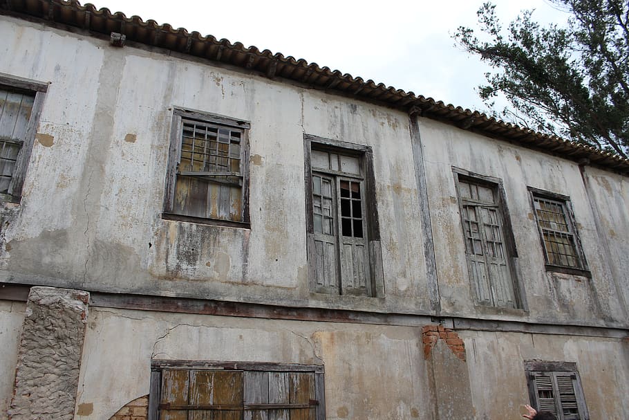 house, old house, slavery, campos dos goytacazes, architecture, building exterior, built structure, window, low angle view, building