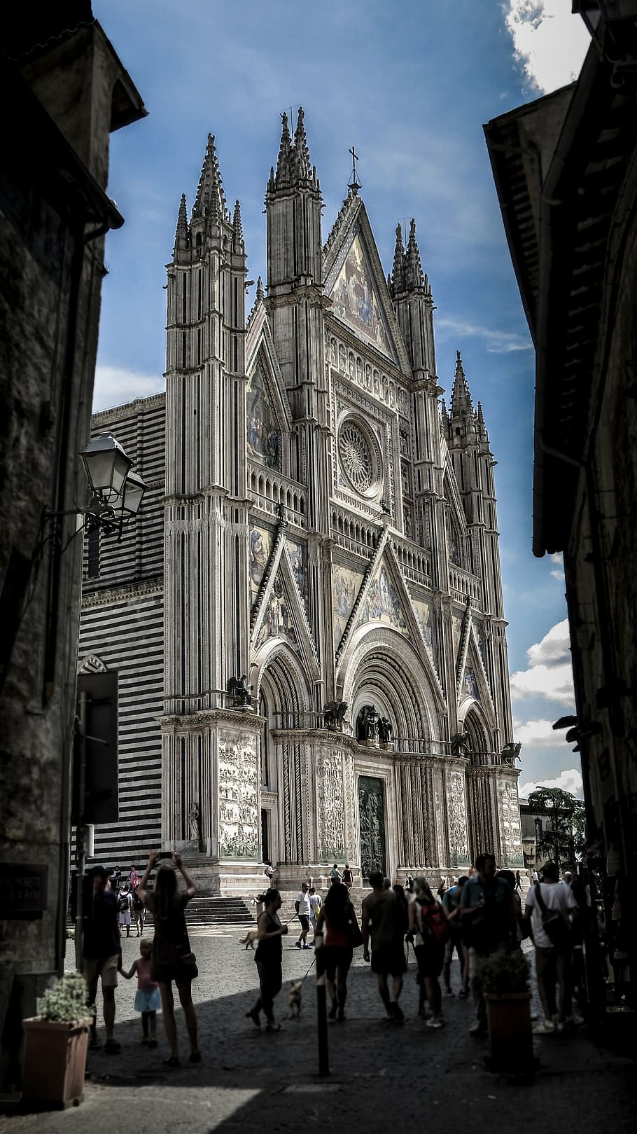 dom, italy, space, city, tourist attraction, holiday, holidays, church, architecture, built structure