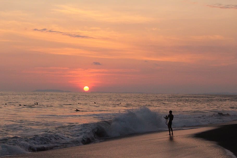 beach-costarica-holiday-horizon.jpg