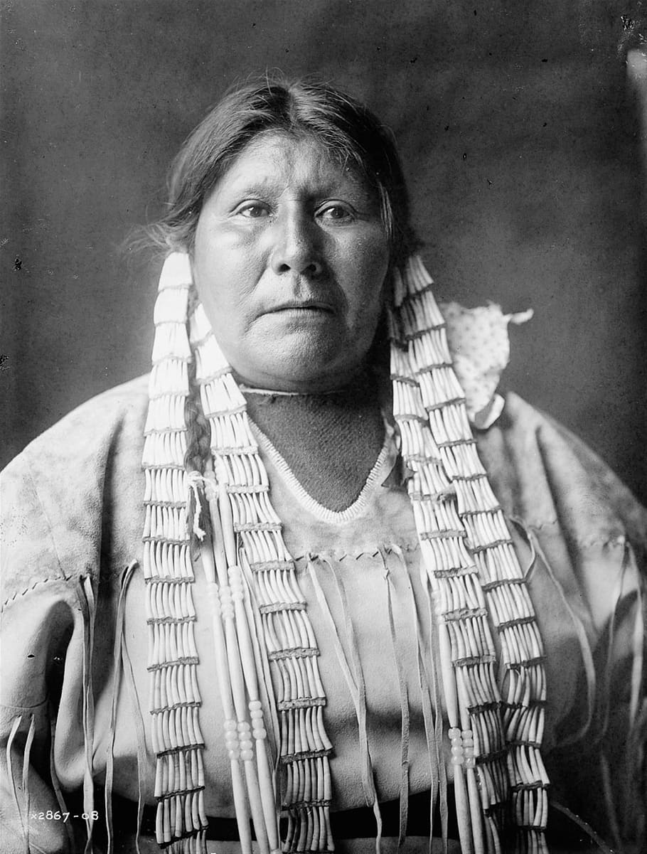 grayscale photo, woman, wearing, native, american attire, historical, vintage, sioux, indian, american