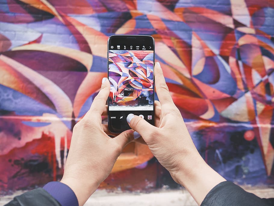 camera, photography, hands, mobile, smartphone, mural, wall, art, city, urban