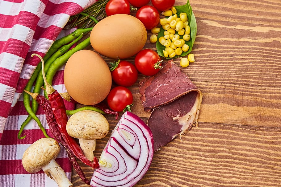 telur, bawang merah, bawang putih, bacon, daging, jamur, diet, gaya hidup sehat, lada, makanan