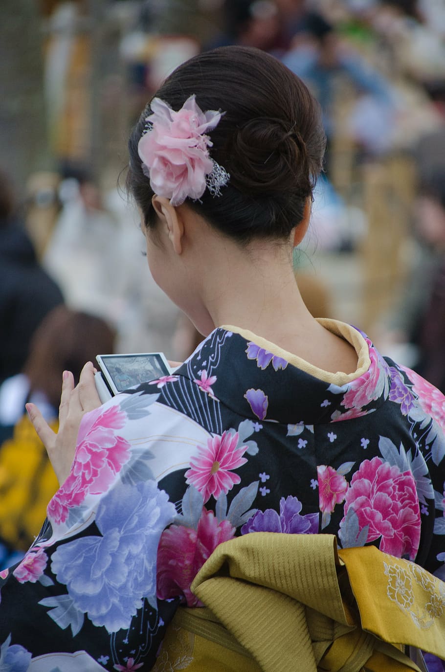 mujer, vistiendo, negro, morado, rosa, floral, superior, lente nikon, 2014, abril
