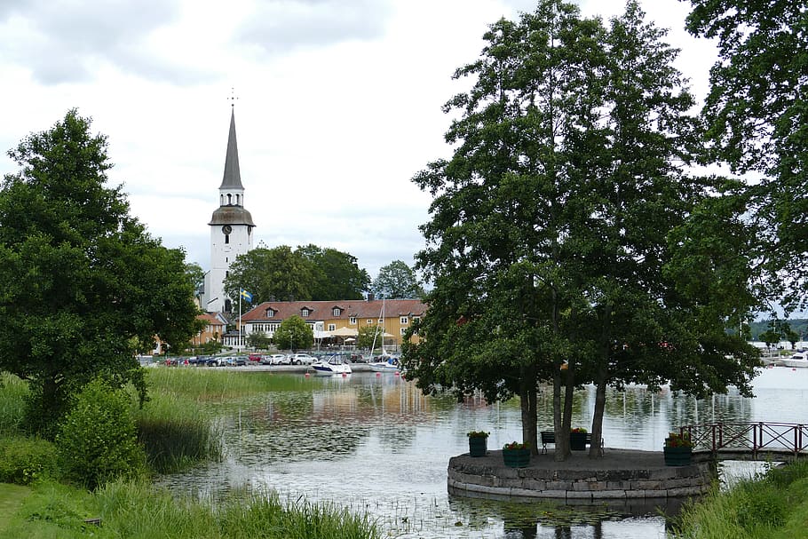 gripsholm, suécia, historicamente, mariefred, igreja, torre, vila, lago, lago mälaren, arquitetura