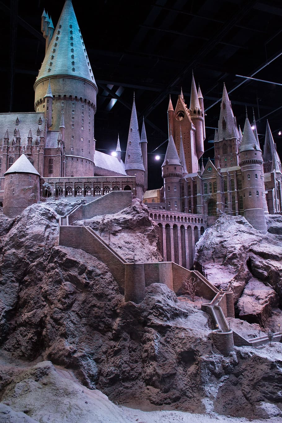 Harry Potter, Hogwarts, Studio, London, architecture, night, famous Place, winter, castle, tower