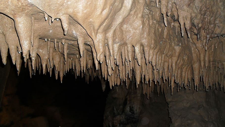 Cave, Dripping, Flowstone, dripping cave, limestone, underground, stalagmite, calcium carbonate, stalactite, nature