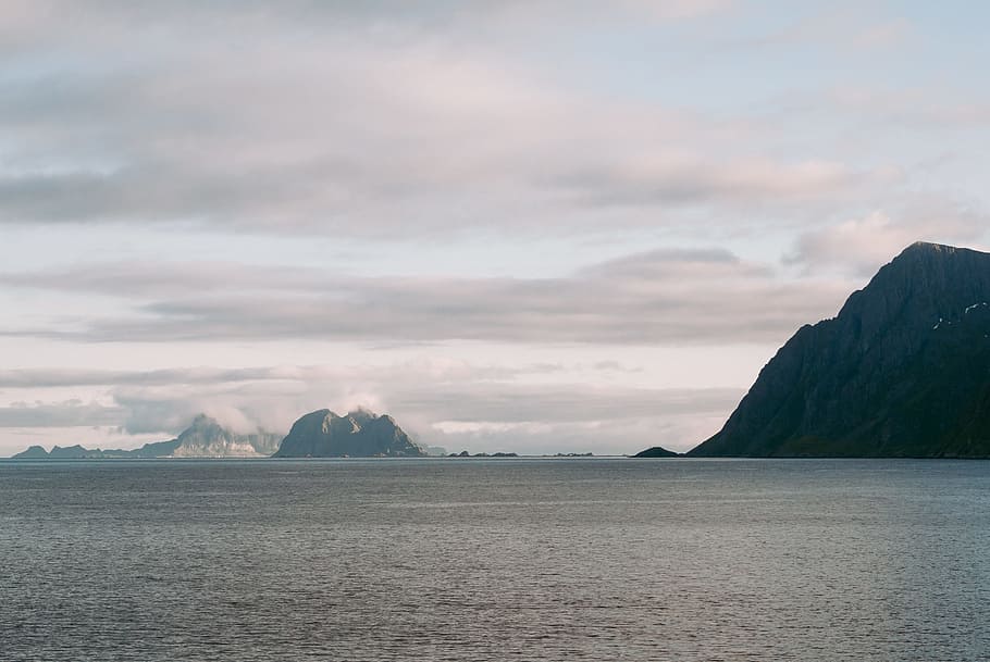 Ilhas Lofoten, Noruega, paisagem, viajar Locais, natureza, mar, montanha, paisagens, água, cor Imagem