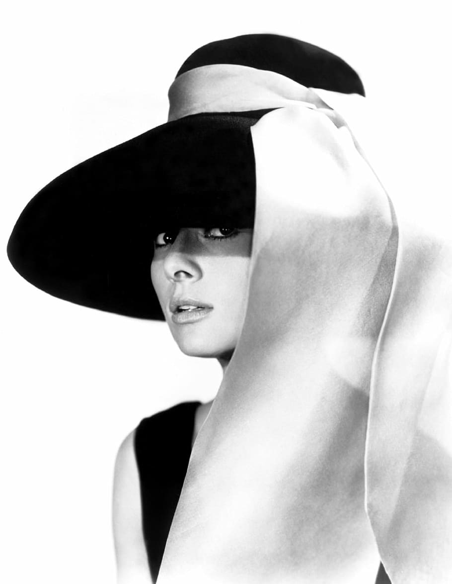woman, black, sleeveless dress, hat photo, woman in black, sleeveless, dress, black hat, audrey hepburn, actress