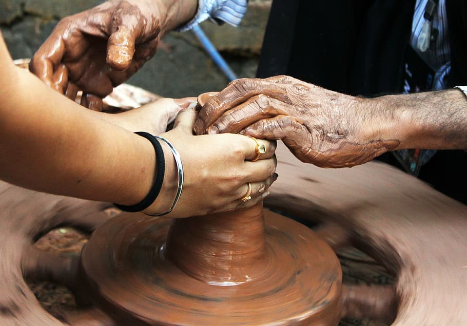 pottery, potter, learning, hands, close, close-up, view, mud, clayware, earthenware