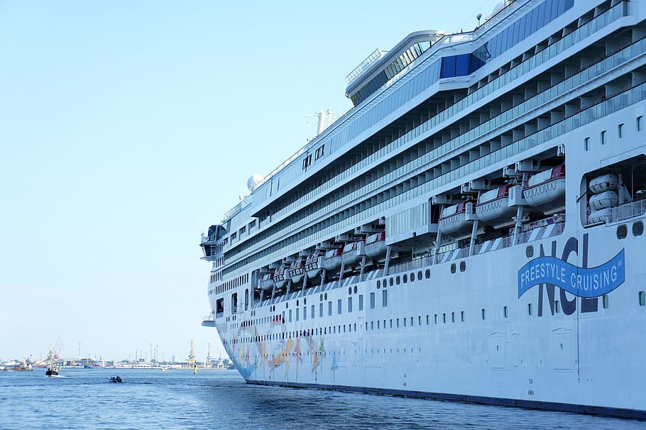 Cruise Ship, Luxury Liner, Steamer, ship, cruiser, ocean, sea, travel, large, big game