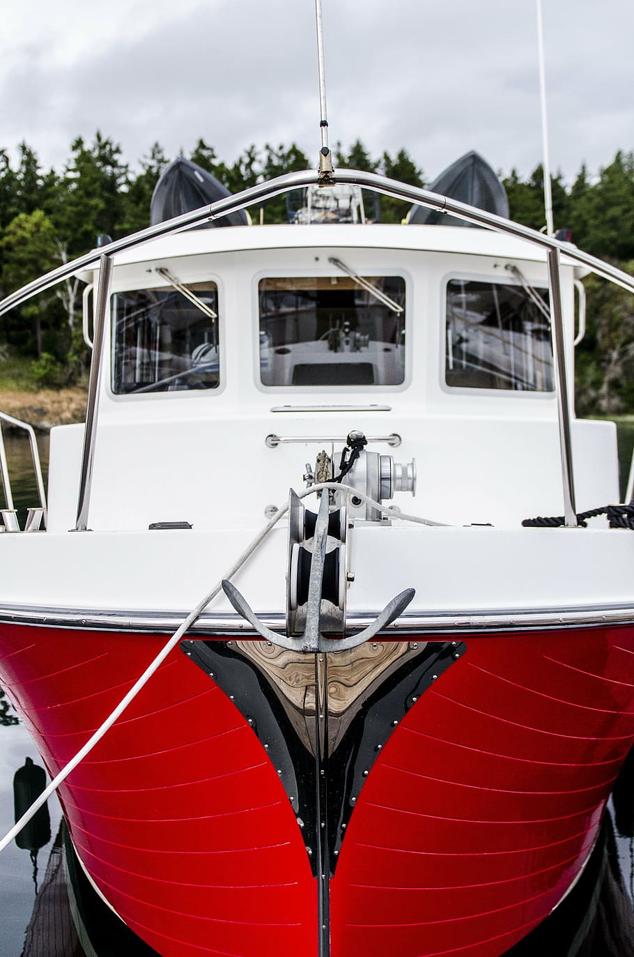 white, red, cabin cruiser, placed, shoreline, boat, yacht, travel, adventure, dock