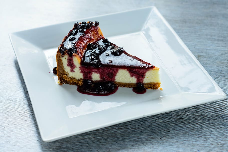 sliced, blue, berry cheese cake, white, ceramic, plate, cake, sweet, tasty, sugar