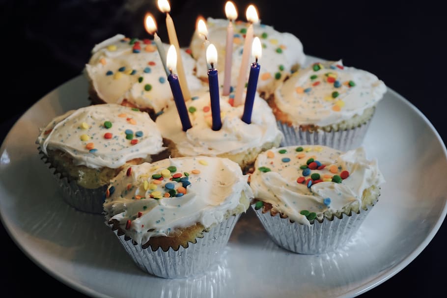 birthday, cupcakes, white frosting, sprinkles, candles, lit, sweet food, sweet, cake, dessert