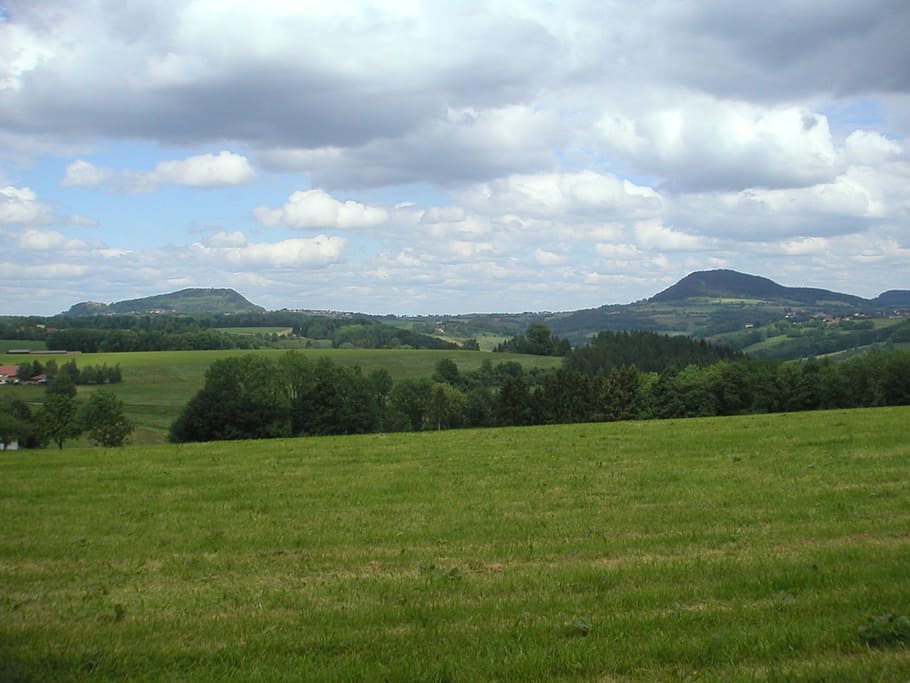 two kaiser mountains, rechberg, stuifen, staufer country, swabian alb, baden württemberg, landscape, environment, cloud - sky, grass