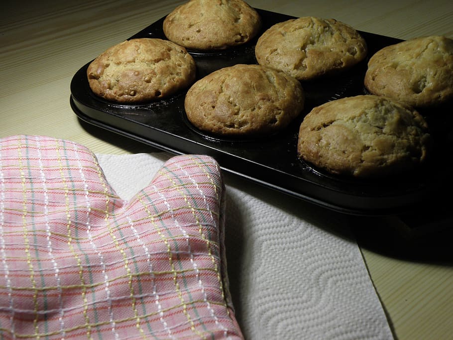 baking pan, muffin, the dough, baking, bun, food and drink, food, freshness, indoors, baked