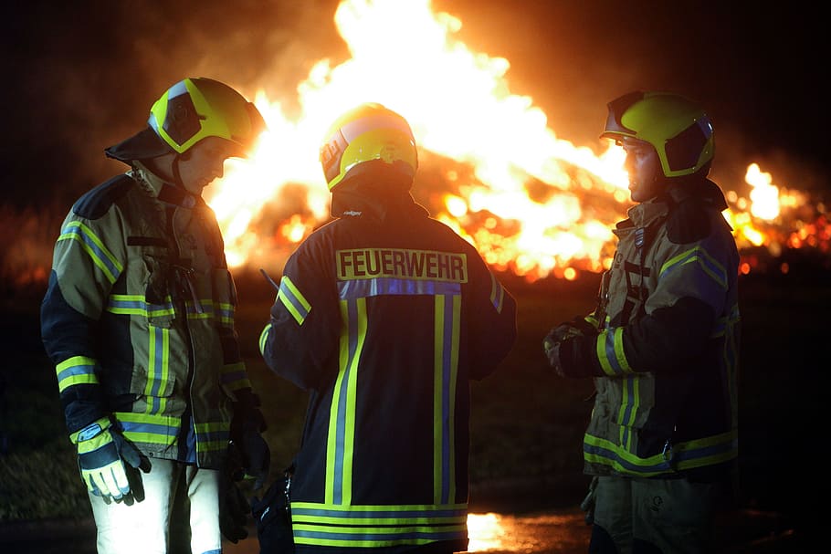 feuerwehrei set, brand, flame, blaze flame, accidents and disasters, burning, fire, firefighter, fire - natural phenomenon, safety