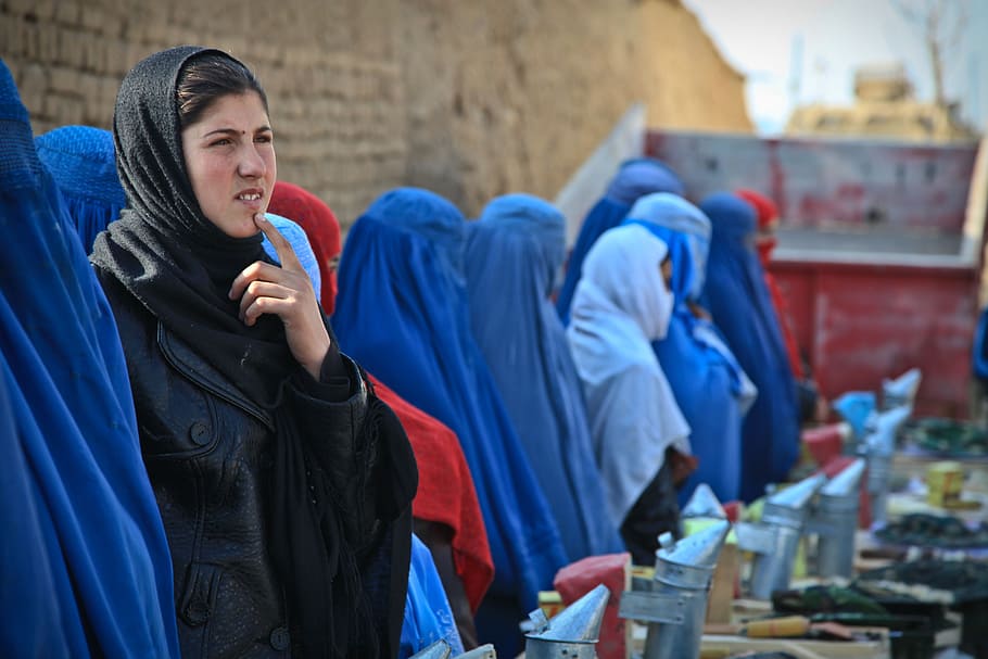holding, chin, Woman, Afghanistan, Ceremony, Burqa, ponder, women, girls, bee keeping