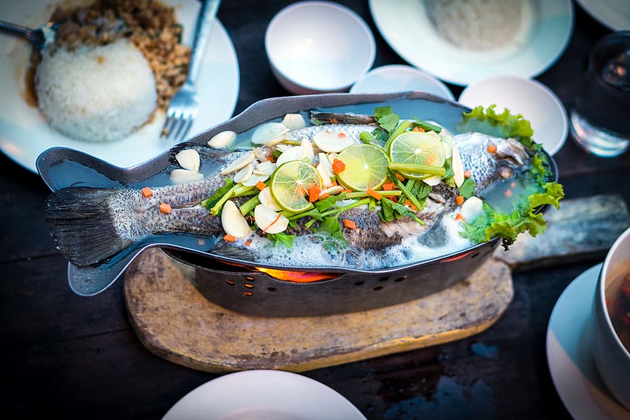 makan malam ikan segar, ikan, makan malam, makanan / minuman, makanan, gourmet, kesegaran, memasak, sayur, piring