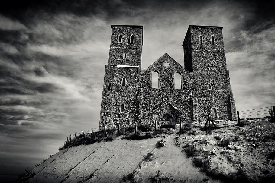 taken, pair, old, towers, sit, cold, winter english coast, Reculver, Kent, England