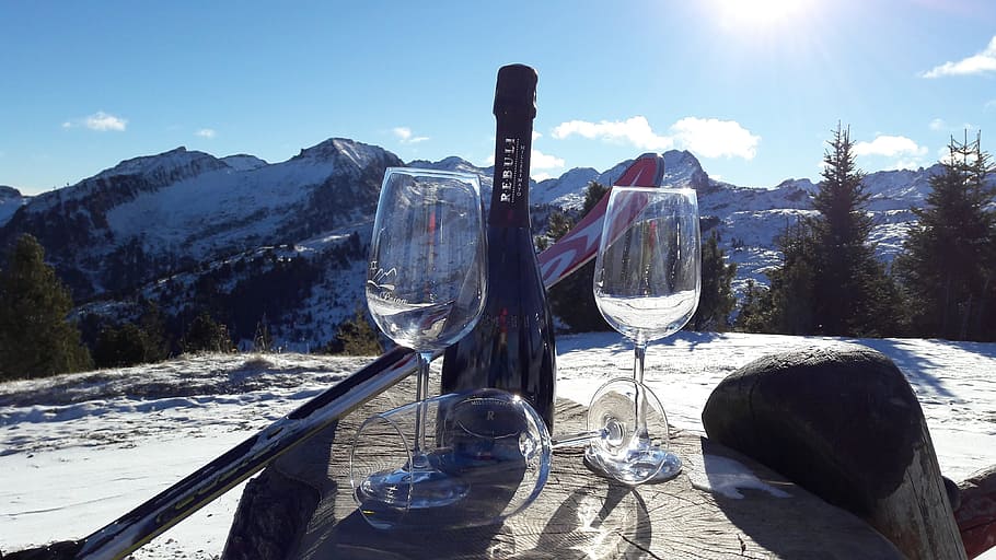 Brindisi, Wine, Aperitif, Prosecco, bottles, drink, friendship, glasses, snow, feast