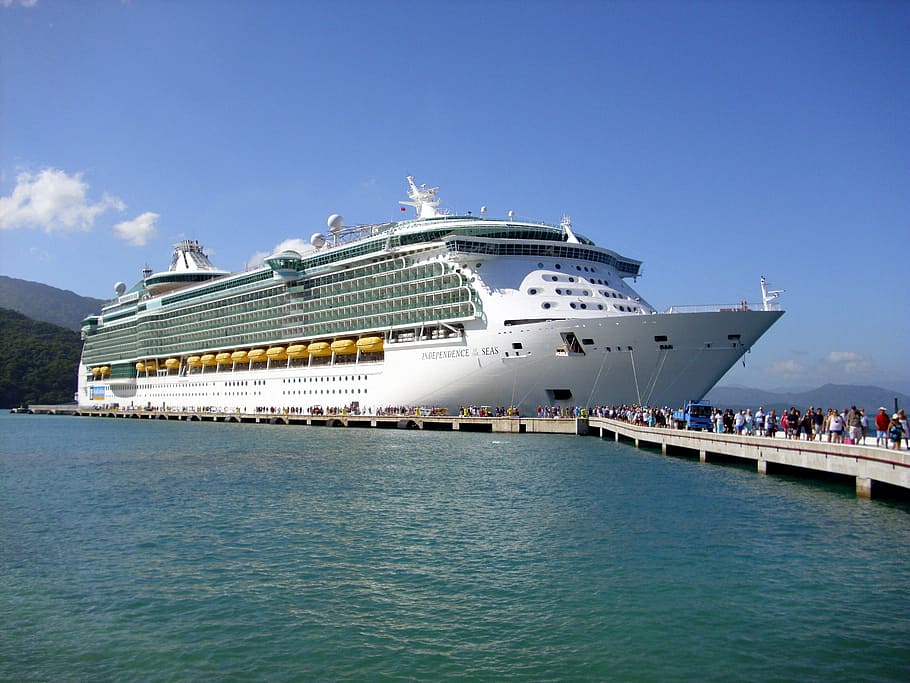 Independence of the Seas, Labadee, Haití, caribe, crucero, sol, barco, vacaciones, agua, azul