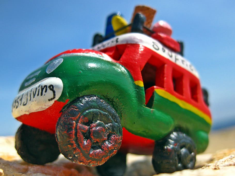Camión, juguete, selva, arbusto, modelo, caribe, mediterráneo, rasta, rojo, amarillo