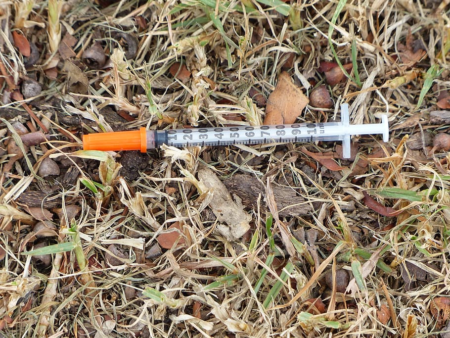 syringe, needle, drugs, health, addiction, narcotic, dependency, field, high angle view, land