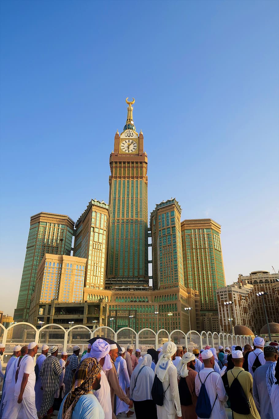 mecca, the pilgrim's guide, islam, travel, religion, muslim, skyscrapers, buildings, architecture, people