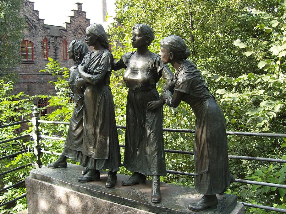 four, standing, women statue, tree, art, sculpture, women, personal, group, oslo