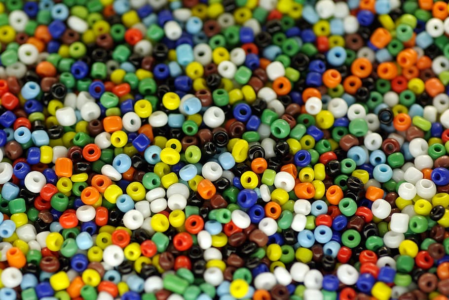 cuentas de plástico sin usar, cuentas, colorido, macro, muchos, color, tinker, Multicolor, fotograma completo, gran grupo de objetos