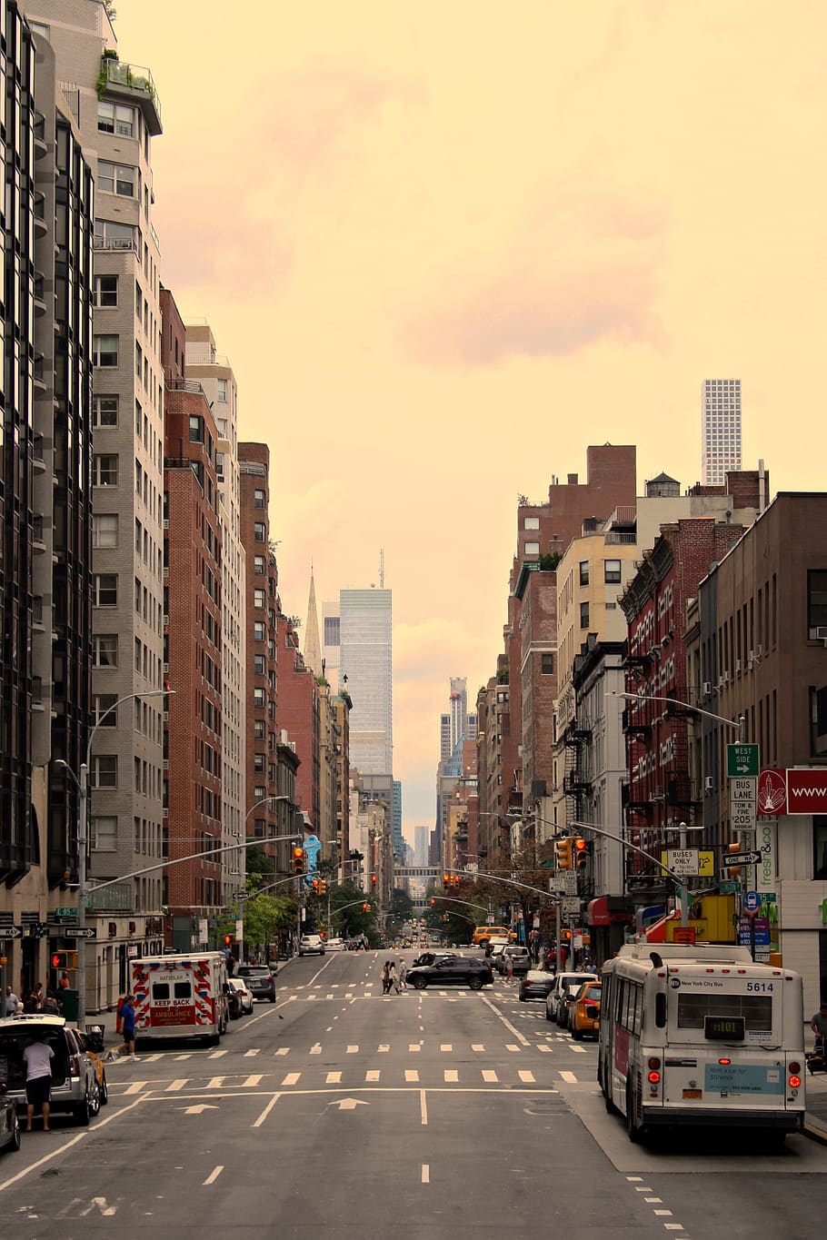 nueva york, américa, ciudad, tráfico, autos, centro de la ciudad, fondo de pantalla de bloqueo, transporte, automóvil, modo de transporte