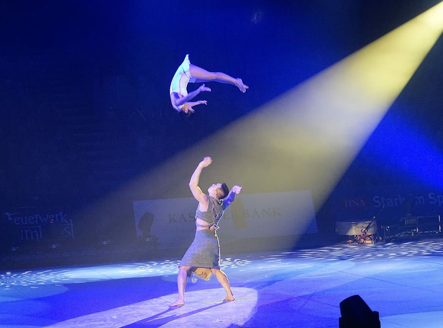 Gymnastics, Acrobatics, Artist, turnkunst, acrobats, artists, stage - performance space, performance, ice rink, ice-skating