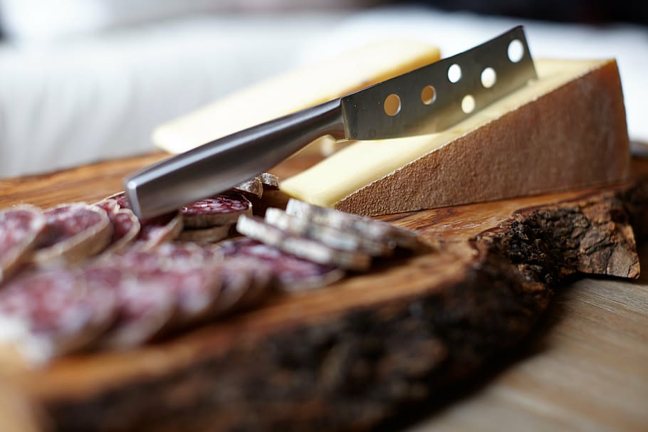 silver knife, cheese, cooking, sausage, parmesan, charcuterie, food, food and drink, selective focus, meat