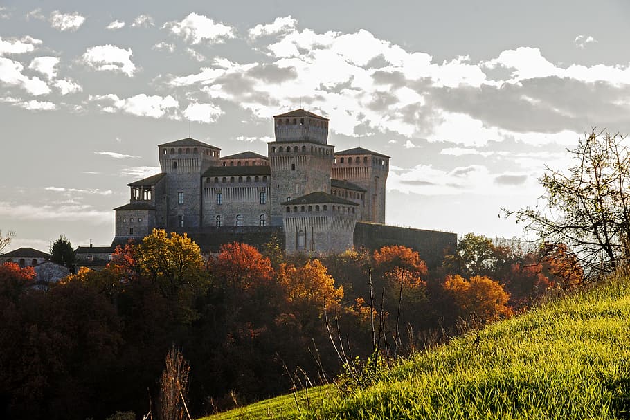 Toasting, Castle, Langhirano, castle toasting, parma, emilia romagna, italy, medieval castle, history, monument