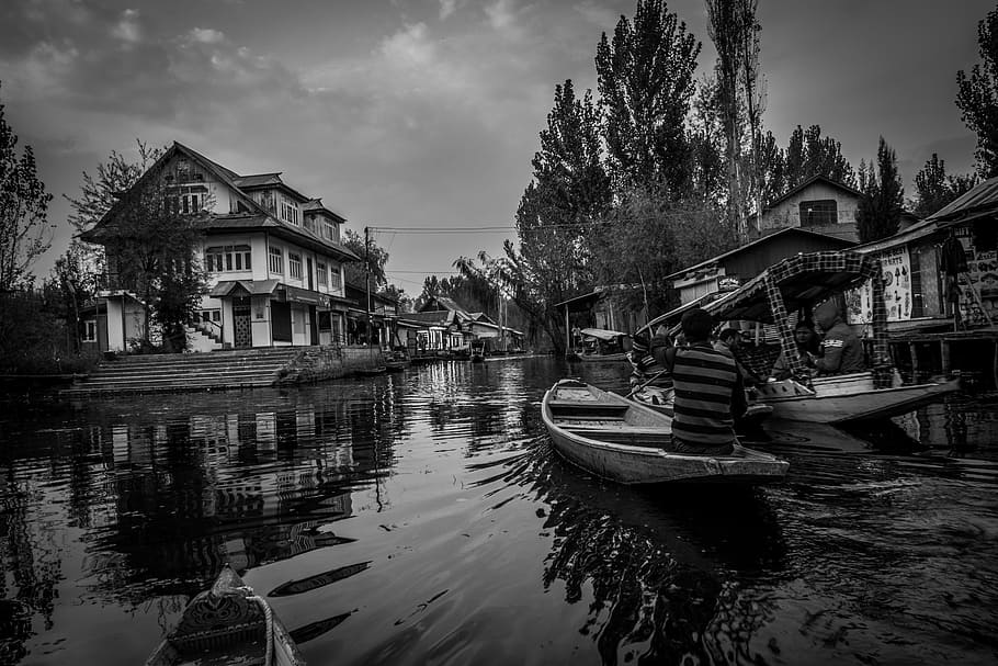 people, riding, boats, houses grayscale photo, scene, water, dal lake, wallpaper, black and white, kashmir