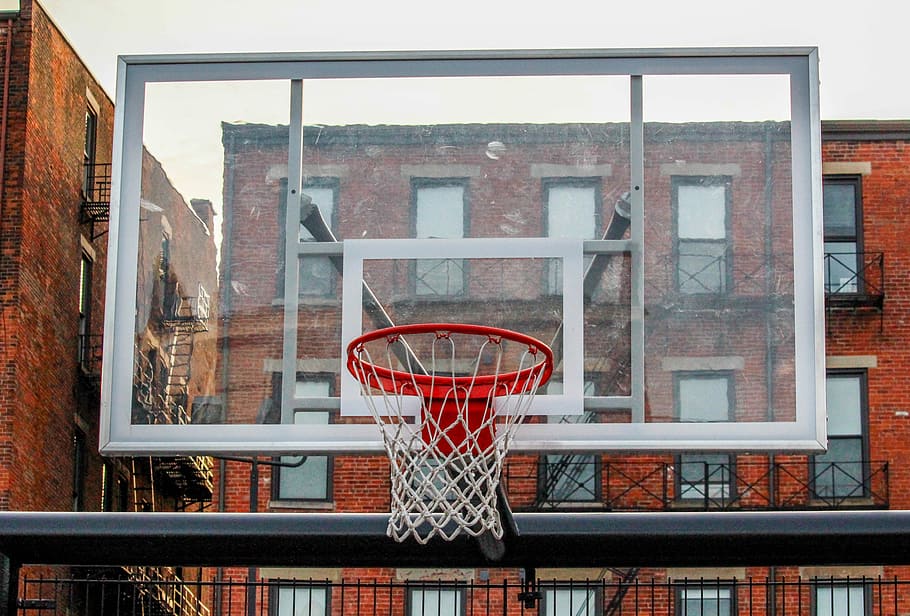 branco, claro, cesta de basquete de vidro, conselho de administração, marrom, concreto, construção, janela, ao ar livre, arquitetura