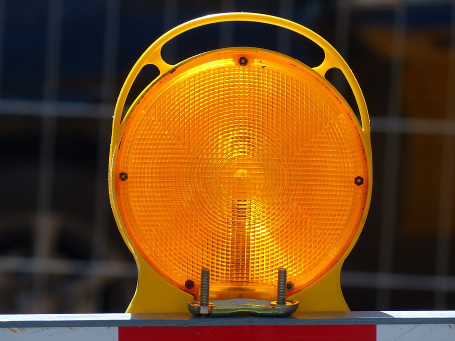 lâmpada de advertência, lâmpada, luz de advertência, warnblinkleuchte, fonte de luz, estrada, sinal de luz, luz, situação perigosa, amarelo
