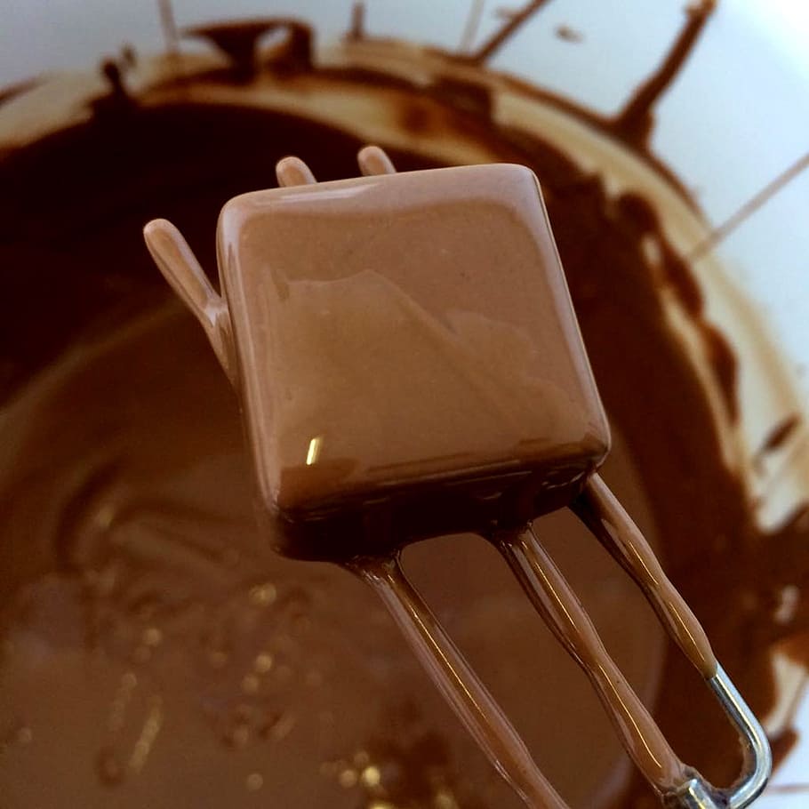 ハンドディッピングチョコレート, フォーク, ディッピング, チョコレート, 食品, 乳製品, キッチン, 溶ける, 茶色, 甘い